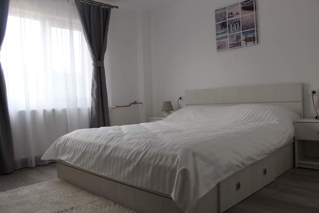 Apartament Anais Călimăneşti Exteriér fotografie