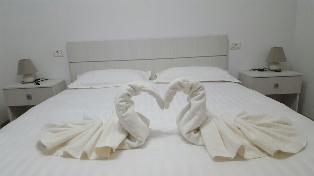 Apartament Anais Călimăneşti Exteriér fotografie