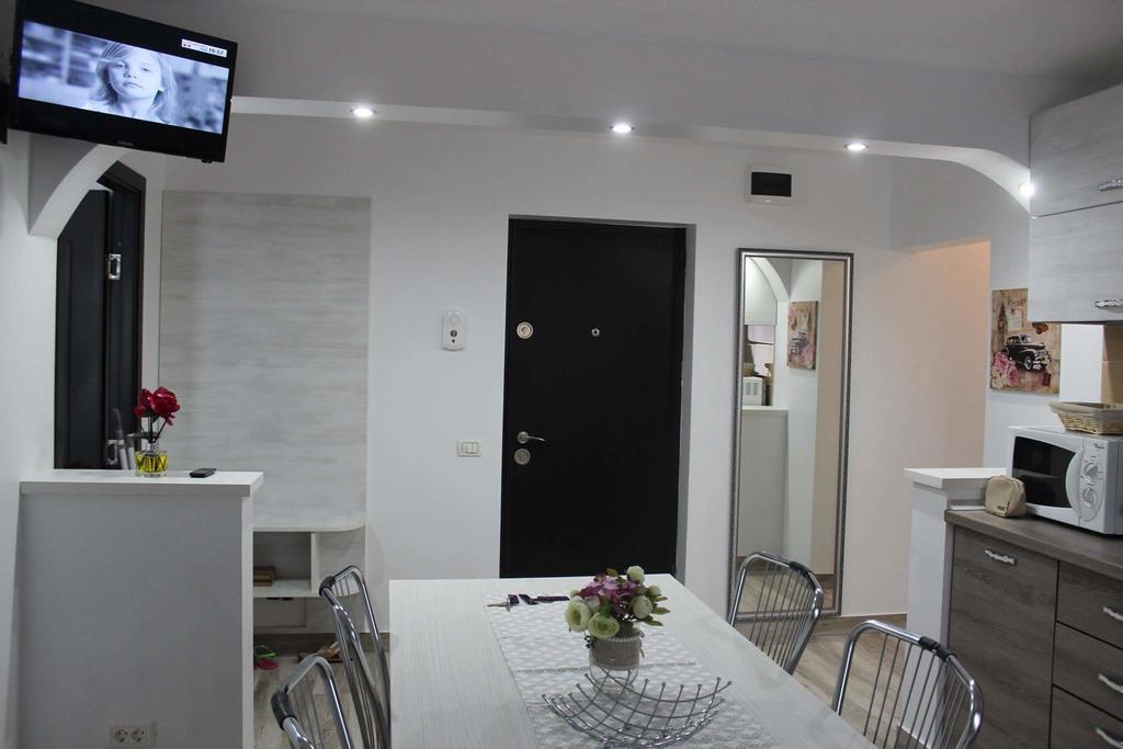 Apartament Anais Călimăneşti Exteriér fotografie