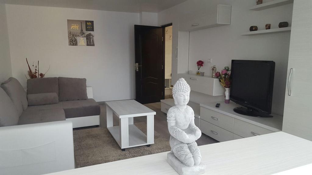 Apartament Anais Călimăneşti Exteriér fotografie